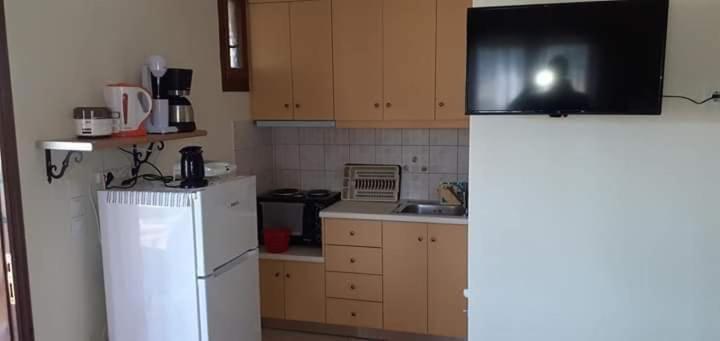 Armiriki Apartments Korakokhórion Eksteriør billede